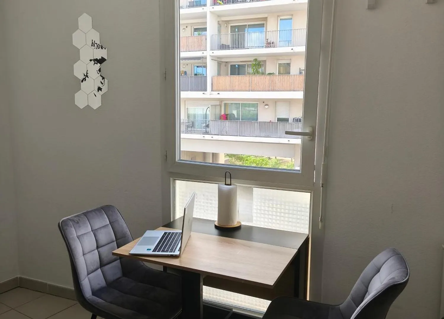 Cozy Apartment In City Center Marseille