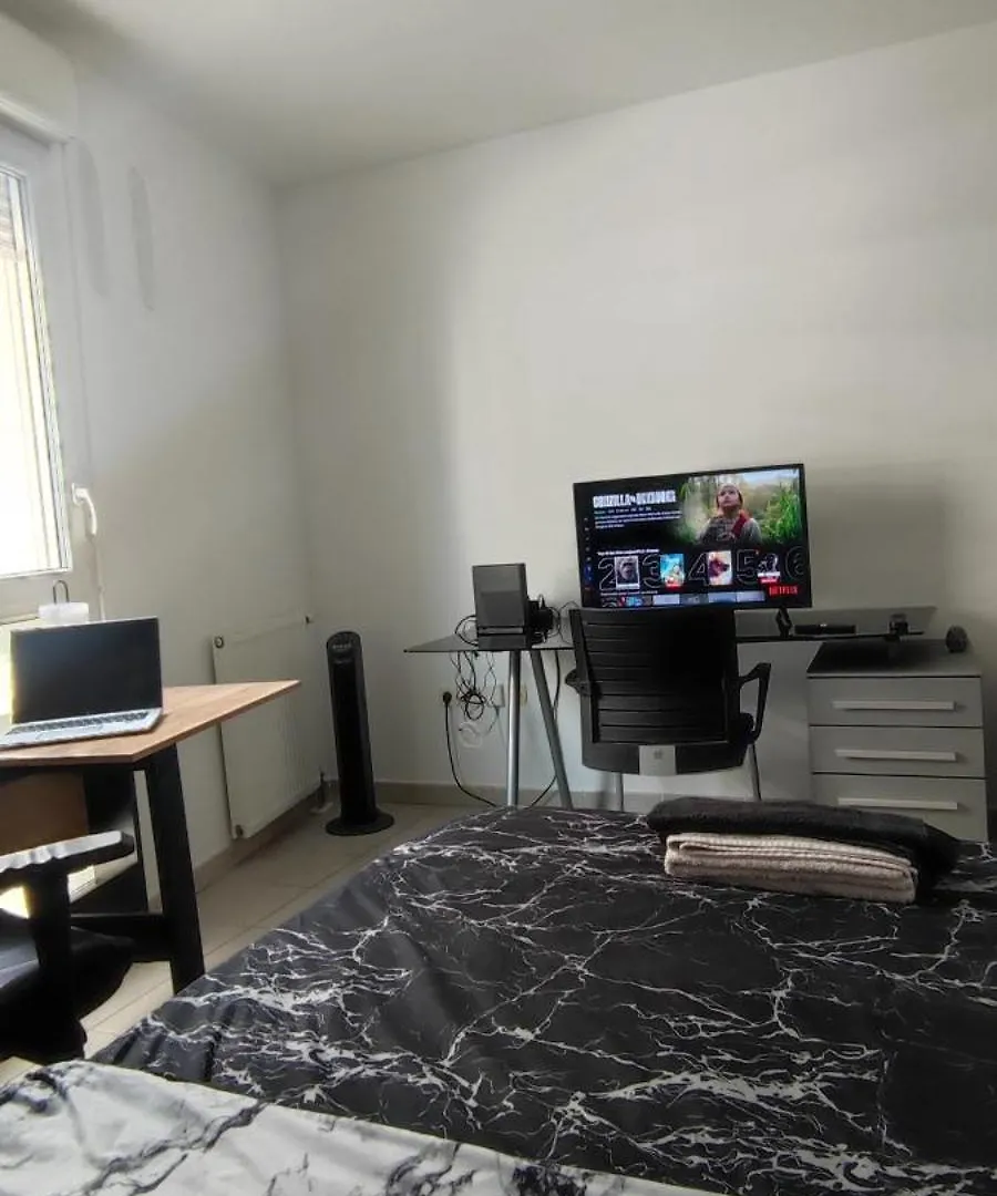 Cozy Apartment In City Center Marseille